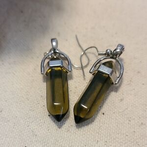 Unknown Brand Elegant Silver and Smoky Colored Crystal Earrings Pre-Owned Casual